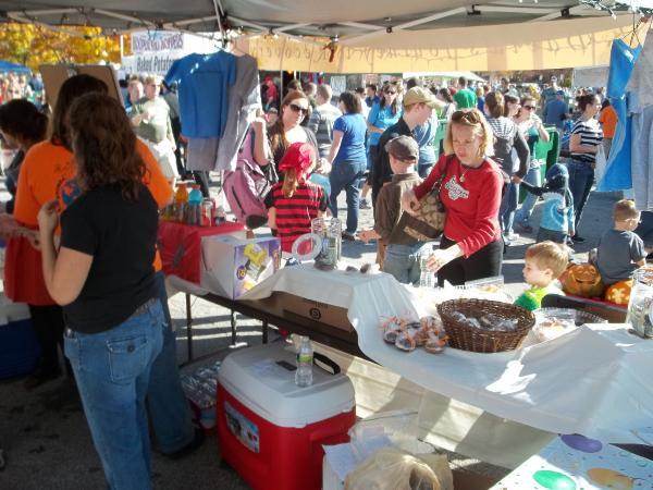 DavidHudgikPumpkinFest2012006